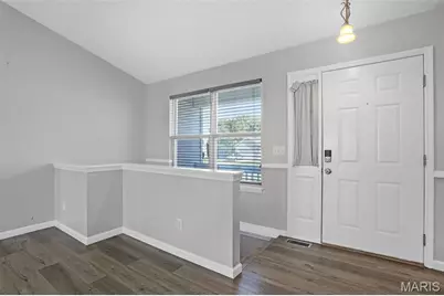 211 Butternut Stage Drive, Saint Peters, MO 63376 - Photo 4