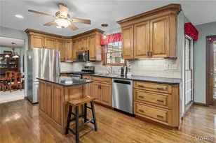 2909 Cypress Dr, Saint Charles, MO 63301 - Photo 8