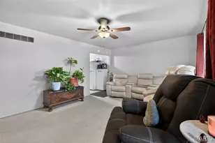 6188 Dupree Ave, Ferguson, MO 63135 - Photo 4