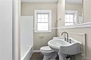 4 S Dellwood Ave, Dellwood, MO 63135 - Photo 14