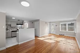 1201 Ensley, Moline Acres, MO 63137 - Photo 6