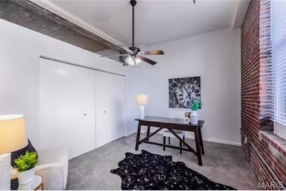 1511 Locust Street #404, Saint Louis, MO 63103 - Photo 12