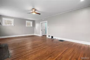 5099 Waterman Blvd, Saint Louis, MO 63108 - Photo 8