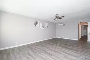 4573 Gravois, Saint Louis, MO 63116 - Photo 6