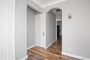 4573 Gravois, Saint Louis, MO 63116 - Photo 6