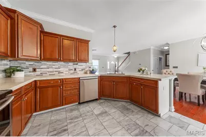 19 Winter Pond Drive, Fenton, MO 63026 - Photo 10