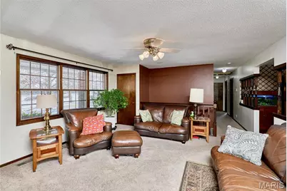 1825 Henke Road, Lake Saint Louis, MO 63367 - Photo 24