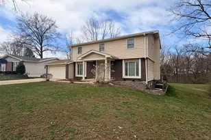 15423 Eaglepass Dr, Saint Louis, MO 63017 - Photo 2