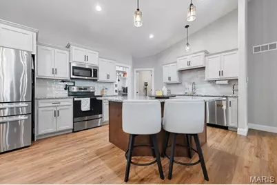 21 Knollwood Court, Cottleville, MO 63304 - Photo 8