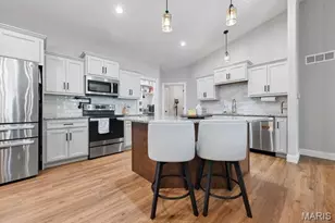 21 Knollwood Ct, Cottleville, MO 63304 - Photo 8