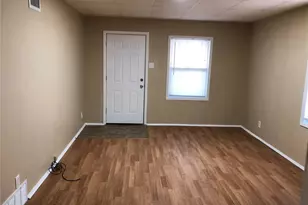 10301 Renfrew Dr, Riverview, MO 63137 - Photo 8