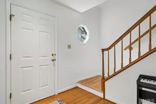 5849 Prince George Ct, Saint Louis, MO 63139 - Photo 14