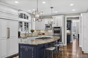 27 Bonhomme Grove Ct, Chesterfield, MO 63017 - Photo 10