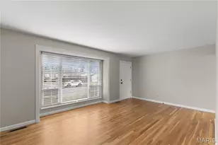 2309 Golfway St, Saint Charles, MO 63301 - Photo 4