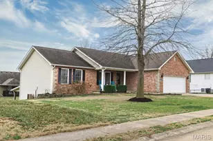 2423 Oak St, Jackson, MO 63755 - Photo 2