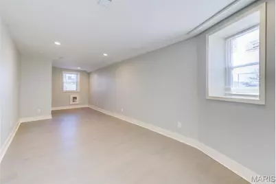 4921 S Compton Avenue, Saint Louis, MO 63111 - Photo 30