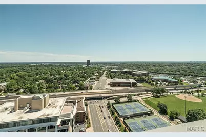 200 S Brentwood Boulevard #21H, Clayton, MO 63105 - Photo 26