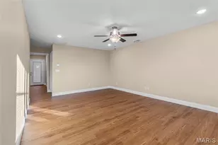 5364 Juden Brk Wy, Jackson, MO 63755 - Photo 8