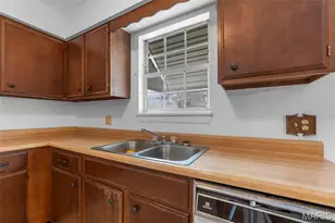 1745 Northwoods Ct, Cape Girardeau, MO 63701 - Photo 10