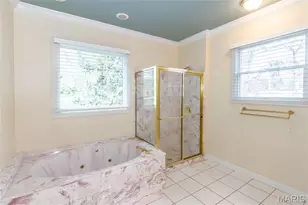 7917 Grantwood Cove Ln, Crestwood, MO 63123 - Photo 22