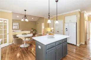 7917 Grantwood Cove Ln, Crestwood, MO 63123 - Photo 12