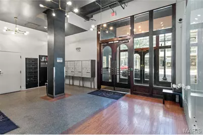 1136 Washington Avenue #201, Saint Louis, MO 63101 - Photo 2