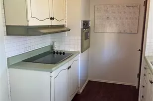 6683 Parker Rd, Florissant, MO 63033 - Photo 10