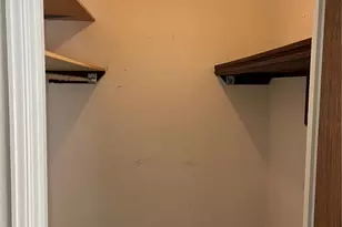 6683 Parker Rd, Florissant, MO 63033 - Photo 18