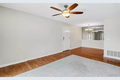 1464 Hawks Nest Court Court #F, Saint Charles, MO 63303 - Photo 6