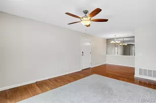 1464 Hawks Nest Ct Ct, Saint Charles, MO 63303 - Photo 6