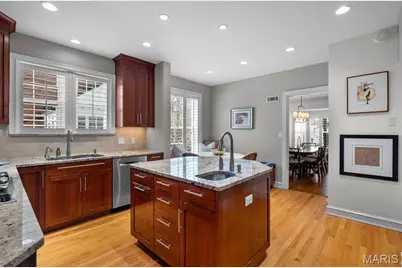 8122 Gannon Avenue, University City, MO 63130 - Photo 14