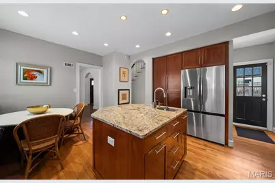 8122 Gannon Avenue, University City, MO 63130 - Photo 16