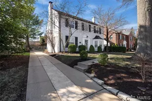 8122 Gannon Ave, University City, MO 63130 - Photo 4