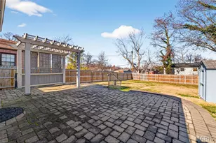 8609 Rosalie Ave, Brentwood, MO 63144 - Photo 24