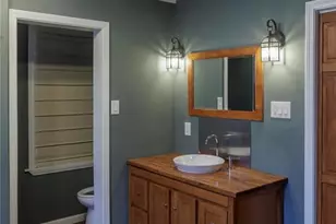 9845 Reavis Rd, Affton, MO 63123 - Photo 12