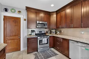 7443 Amherst Ave, Saint Louis, MO 63130 - Photo 16