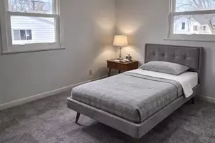 10714 Winthrop Ct, Saint Louis, MO 63123 - Photo 8