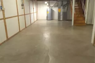 10714 Winthrop Ct, Saint Louis, MO 63123 - Photo 14