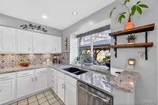 411 Savannah Ridge Dr, Saint Charles, MO 63303 - Photo 14