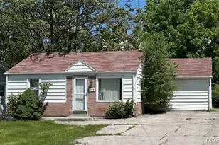 159 Flora Dr, Hazelwood, MO 63135 - Photo 1