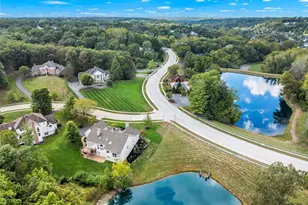 17609 Burnham Ct, Chesterfield, MO 63005 - Photo 64