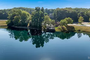 17609 Burnham Ct, Chesterfield, MO 63005 - Photo 70