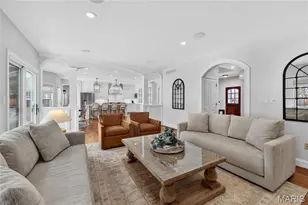 736 Evans Ave, Kirkwood, MO 63122 - Photo 14