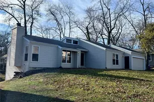 11 Cognac Dr, Lake Saint Louis, MO 63367 - Photo 38