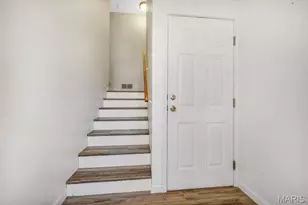 101 Half Moon Bay Ln, Ballwin, MO 63011 - Photo 6