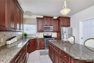 3214 Bear Tracks Dr, Wentzville, MO 63385 - Photo 14