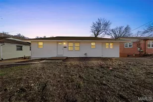 212 Millman Dr, Ferguson, MO 63135 - Photo 2