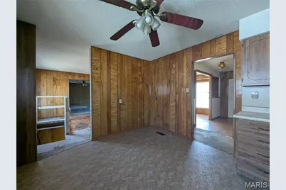 201 S East Street, Warrenton, MO 63383 - Photo 12