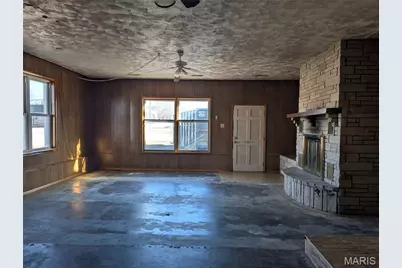 201 S East Street, Warrenton, MO 63383 - Photo 4