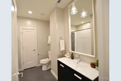 415 Debaliviere Avenue #211, Saint Louis, MO 63112 - Photo 14